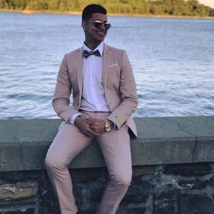 Meet your Posher, Jose